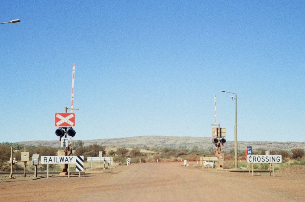 rail crossing 