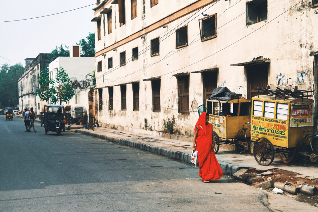 woman-in-red